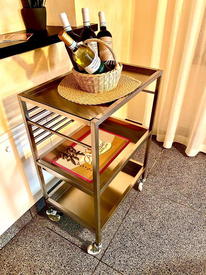 B&B Terrazza Sul Borgo Mogliano Luaran gambar