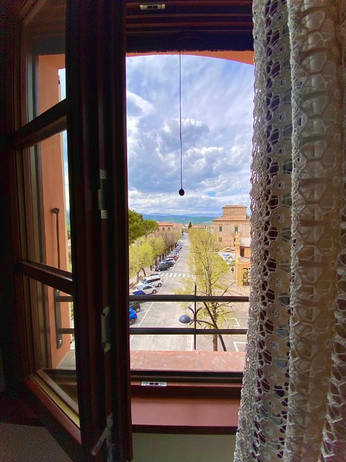B&B Terrazza Sul Borgo Mogliano Luaran gambar