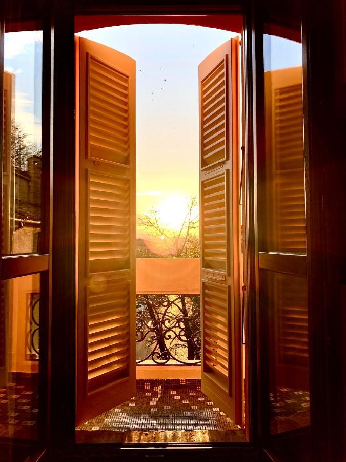 B&B Terrazza Sul Borgo Mogliano Luaran gambar
